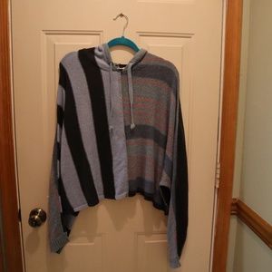 cropped light weight hoodie